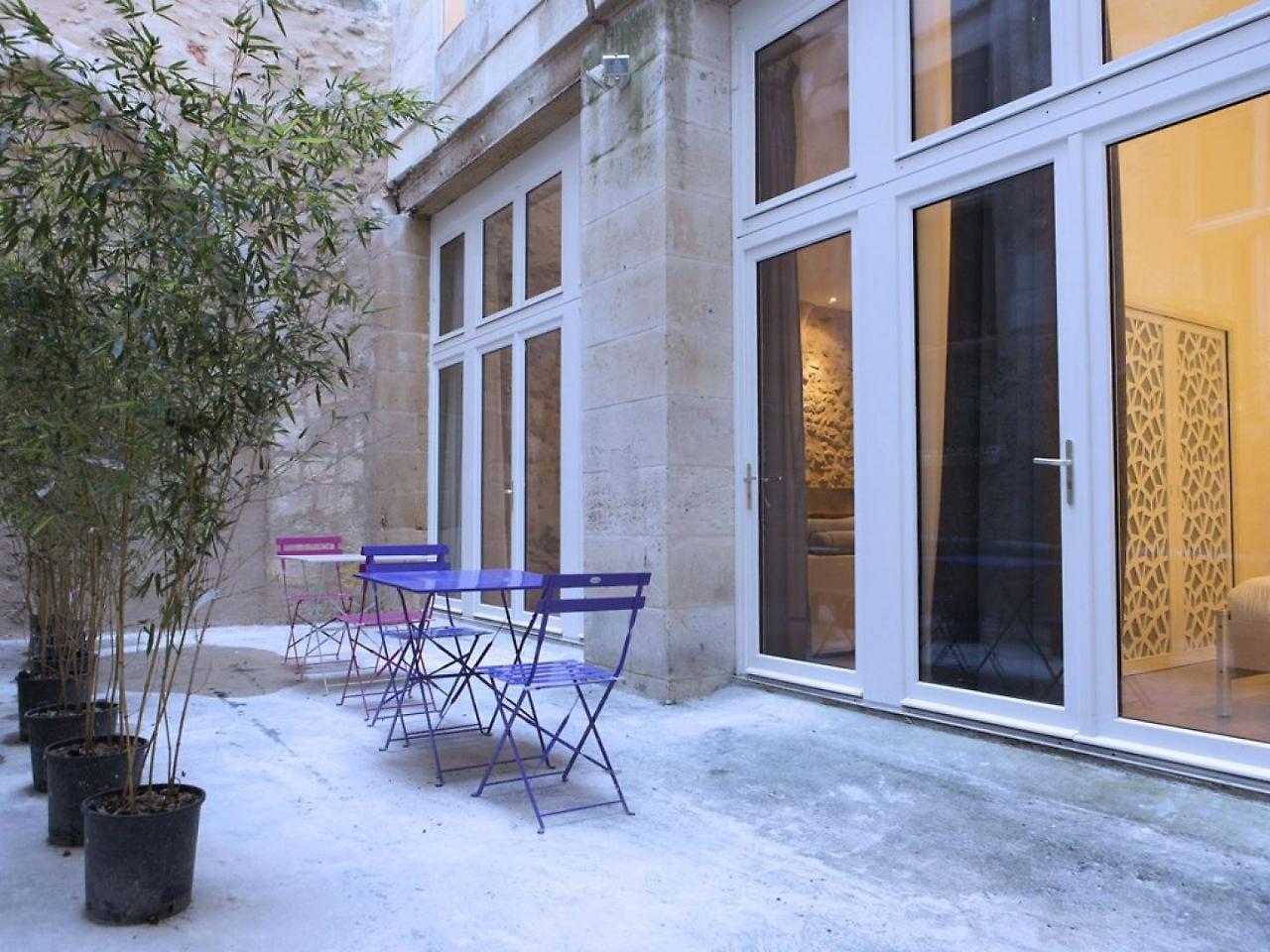 Ausone Beautiful Loft Apartment In Historical Center + Terrace And Parking Bordeaux Exterior photo